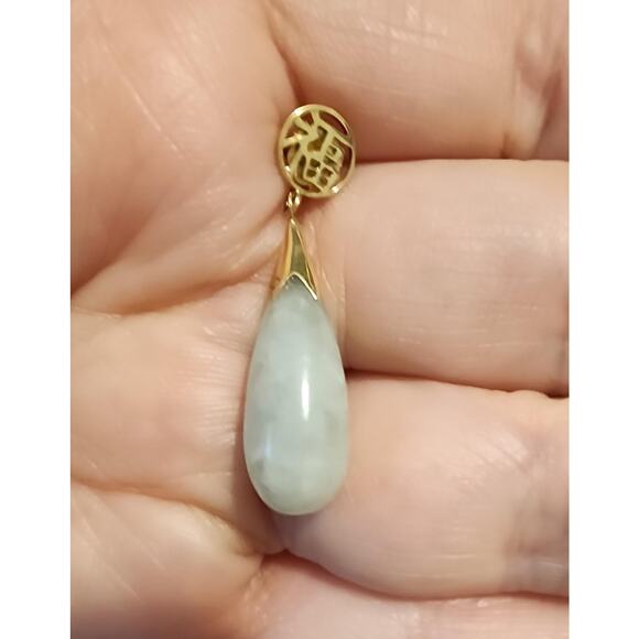 Luxurious 14k Gold Jade Stud Earrings: Handcrafted Green Gemstone Jewelry - Picture 2 of 7